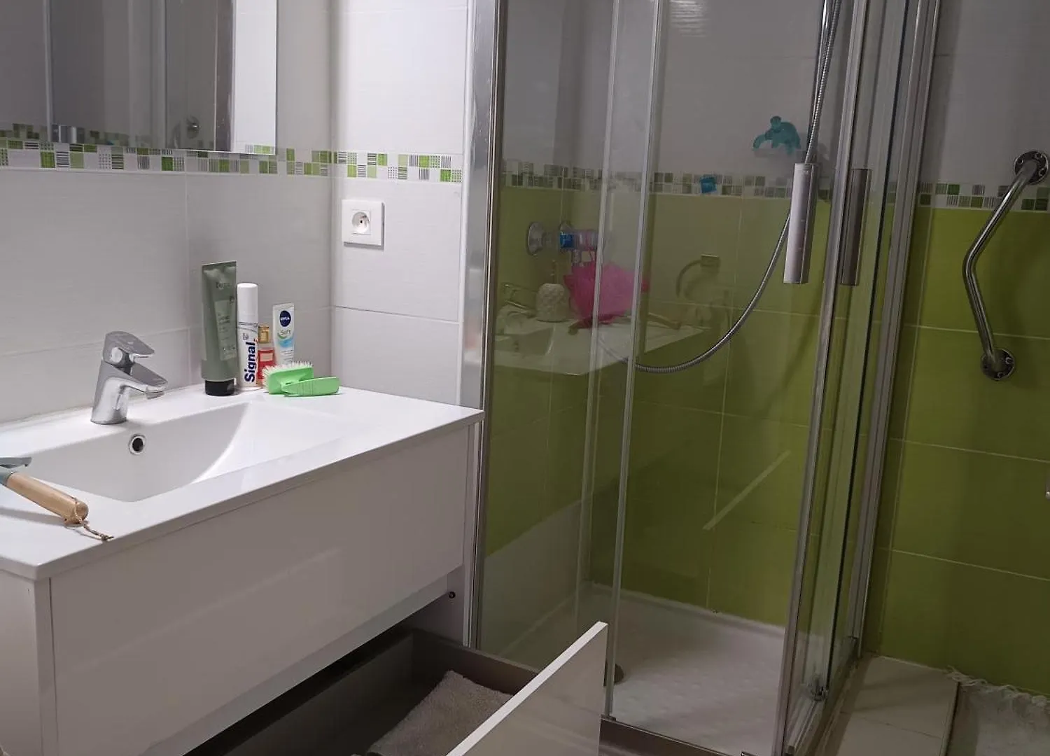 Apartment 4- Rooms Appartement In Nice Parking F4